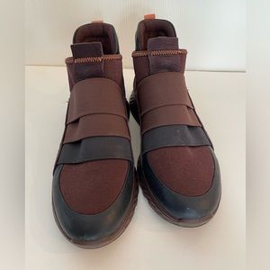 ECCO WOMEN’S ST.1 ANKLE BOOT SNEAKER SIZE6